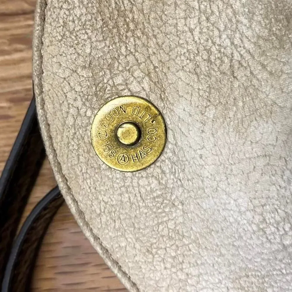 Unbranded Women's Cream and Gold Bag